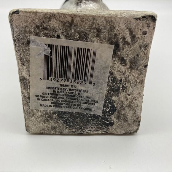 Greenbrier Halloween Black Glitter Raven Crow Bird on Silver Skull Statue - Picture 9 of 9